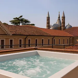  Appartamento Enjoy - Attico Con Idromassaggio E Garage - Zona Sant'antonio